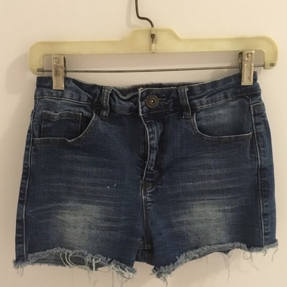 “Bloodshed” Reworked jean shorts🩸💉 - Picture 3 of 3